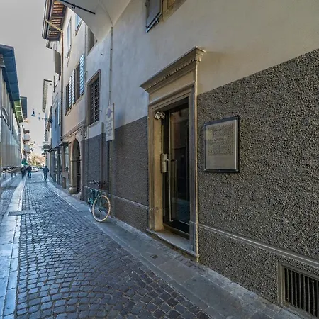 Ricasoli Garden Modern *