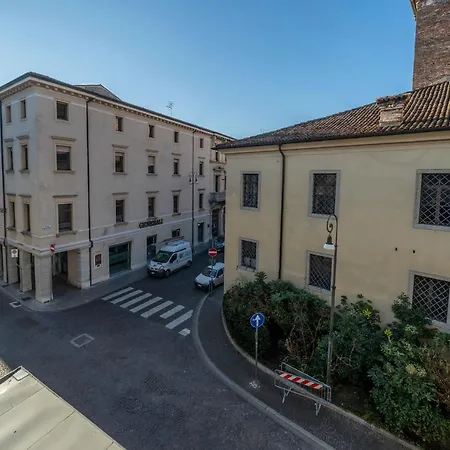 Ricasoli Garden Modern *