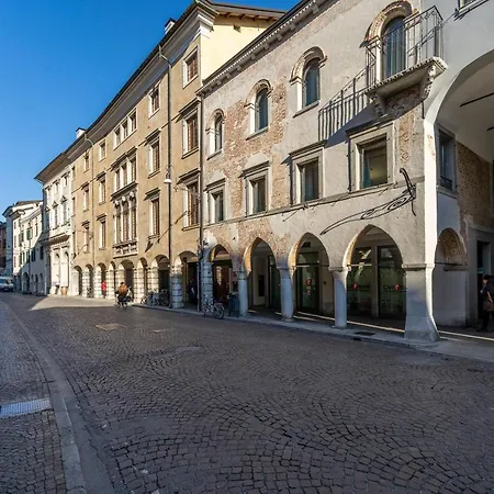 Ricasoli Garden Modern *