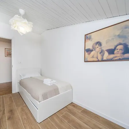 Ricasoli Garden Modern * Údine