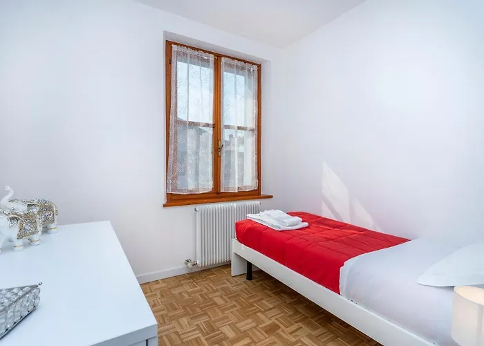 Guesthost - Ricasoli Garden Modern