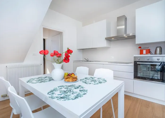 Guesthost - Ricasoli Garden Modern Apartman