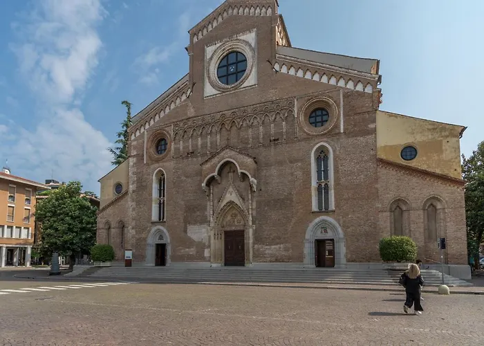 Guesthost - Ricasoli Garden Modern *