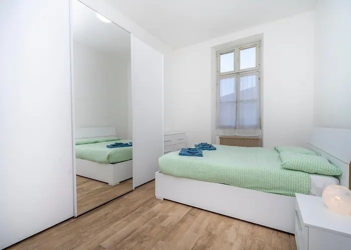 Guesthost - Ricasoli Garden Modern Apartman Udine