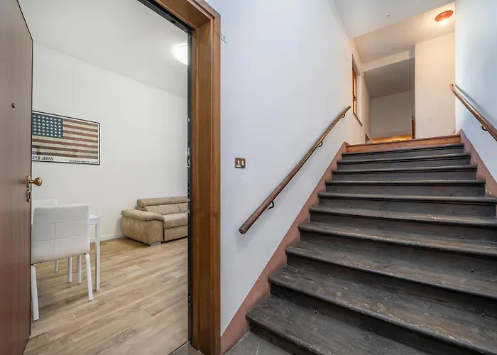 Guesthost - Ricasoli Garden Modern